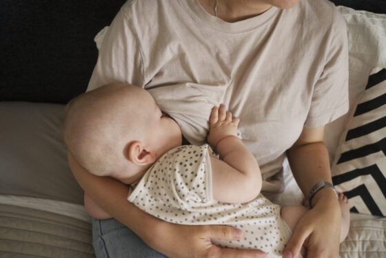 Tips for New Mothers on Breast Milk Pumping and Storage